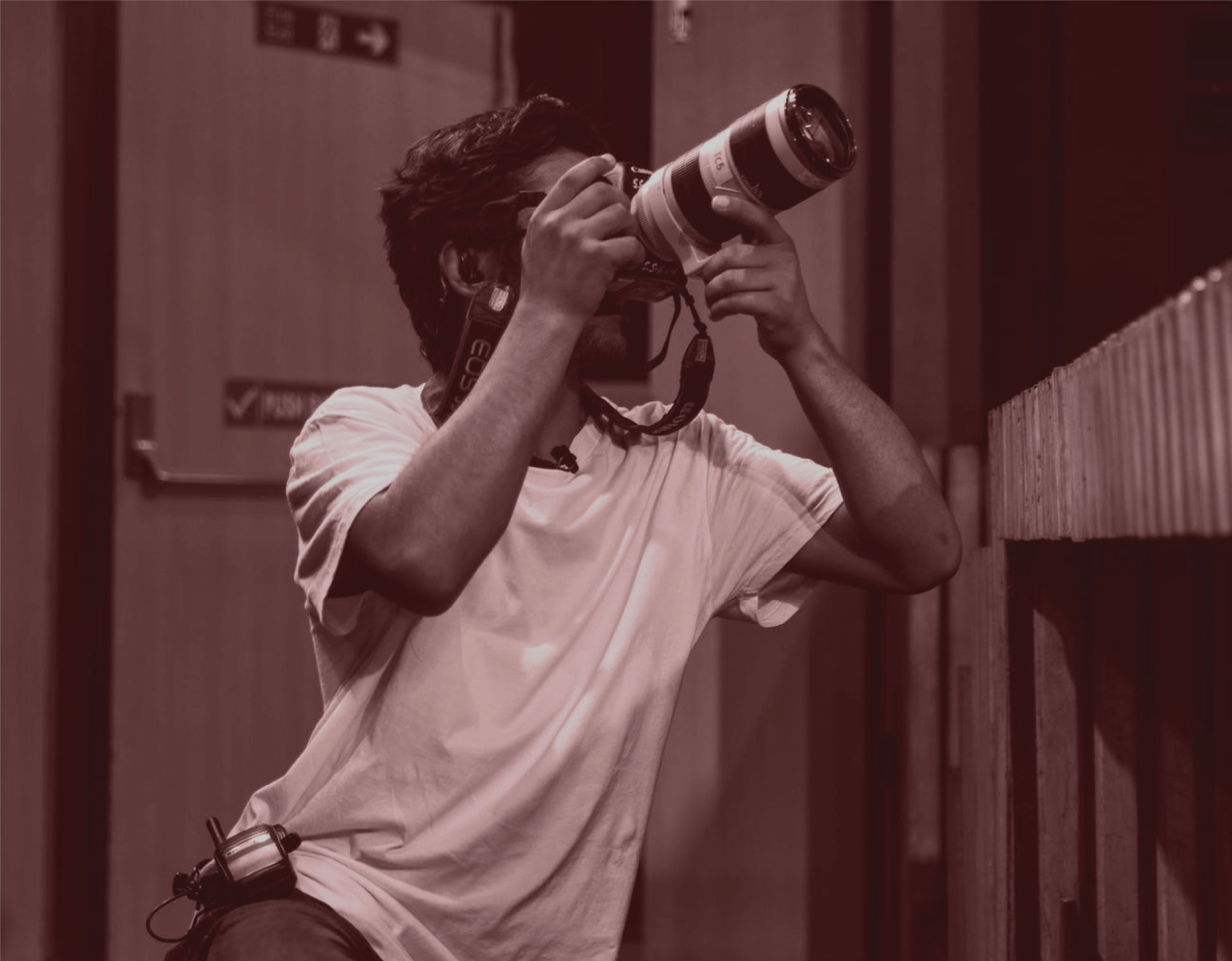 Create A Memory Lane For Your Vibrant Event